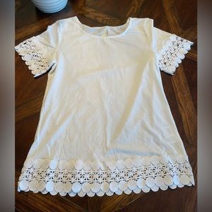 Lilly Pulitzer Hayes Top in Resort White